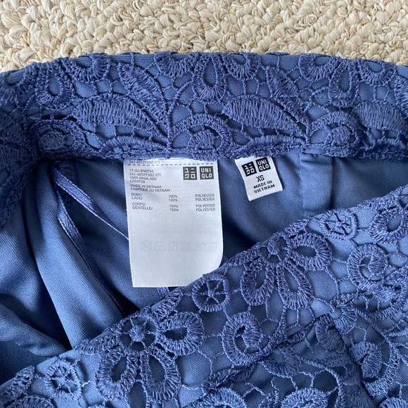 Uniqlo Lace Skirt - Picture 2 of 4